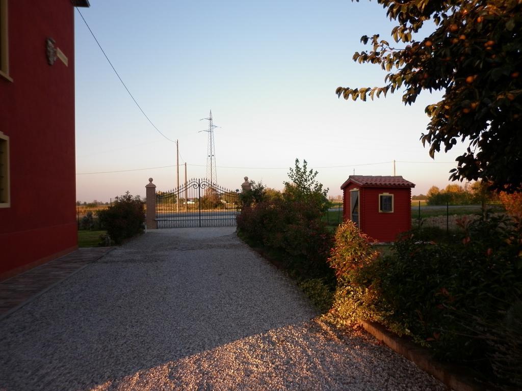 B&B Corte Leopoli Buscoldo Exteriör bild